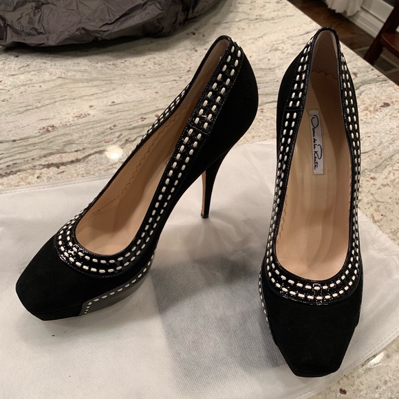 Brand new Oscar de la Renta black suede platforms - Picture 4 of 8